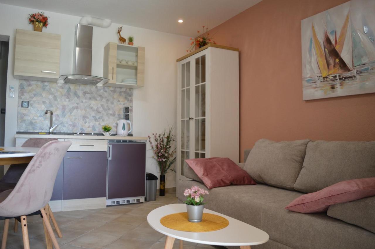 Appartement Luka Biograd - Benkovac